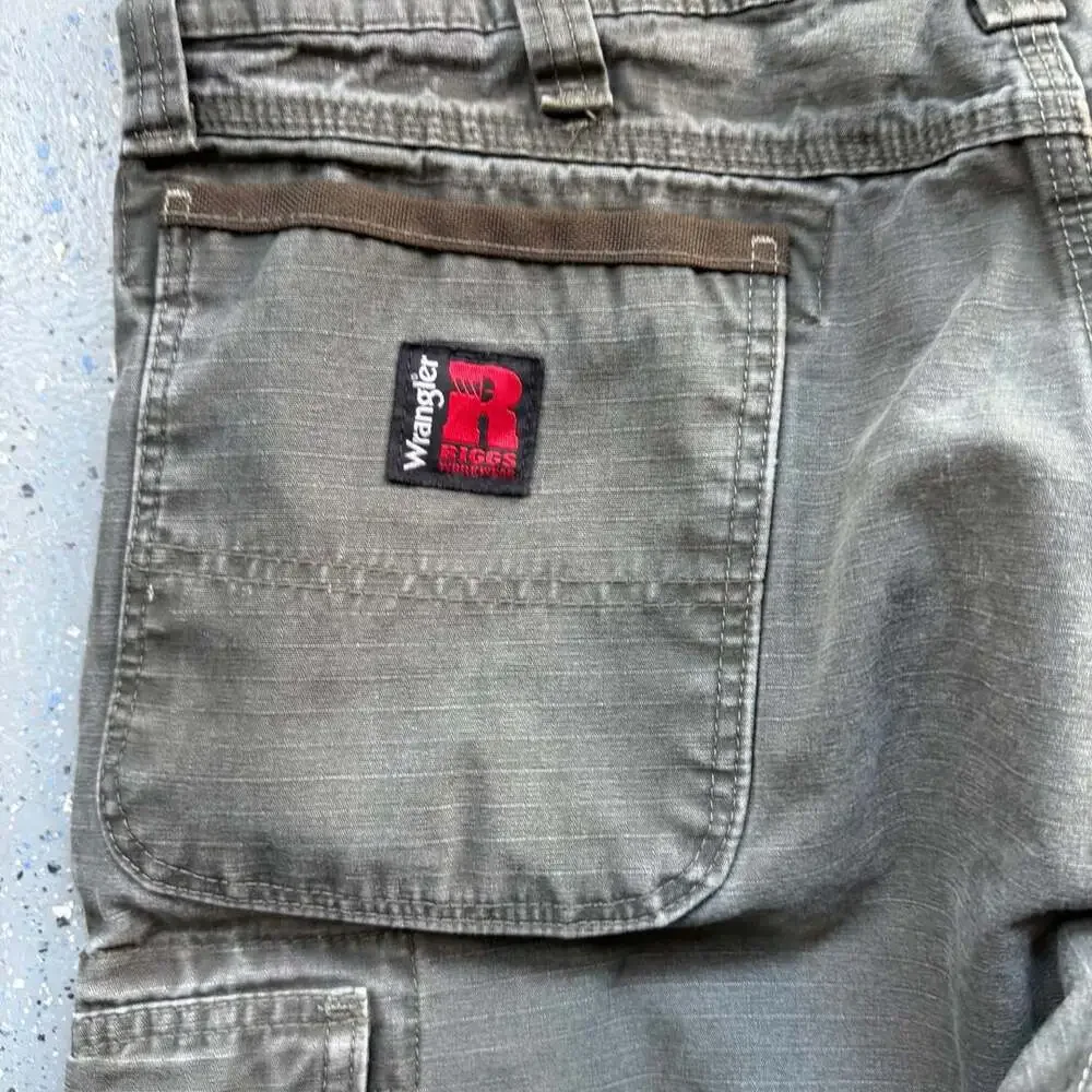 Wrangler riggs workwear